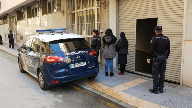 Liberan a tres mujeres víctimas de trata de personas obligadas a prostituirse en Benidorm