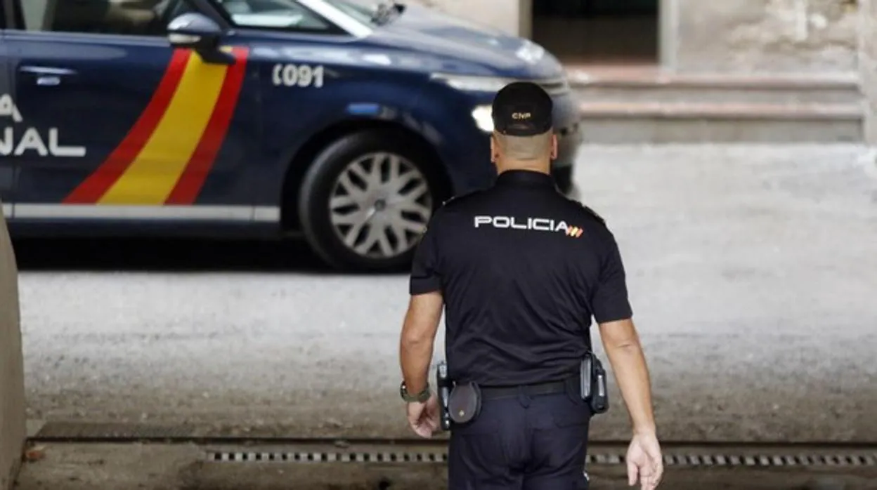 La Policía libera en tres horas a una joven retenida con fines sexuales en Bilbao
