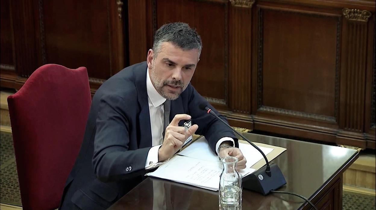 El exconsejero de la Generalitat Santi Vila, durante el juicio por el «procés» en el Tribunal Supremo