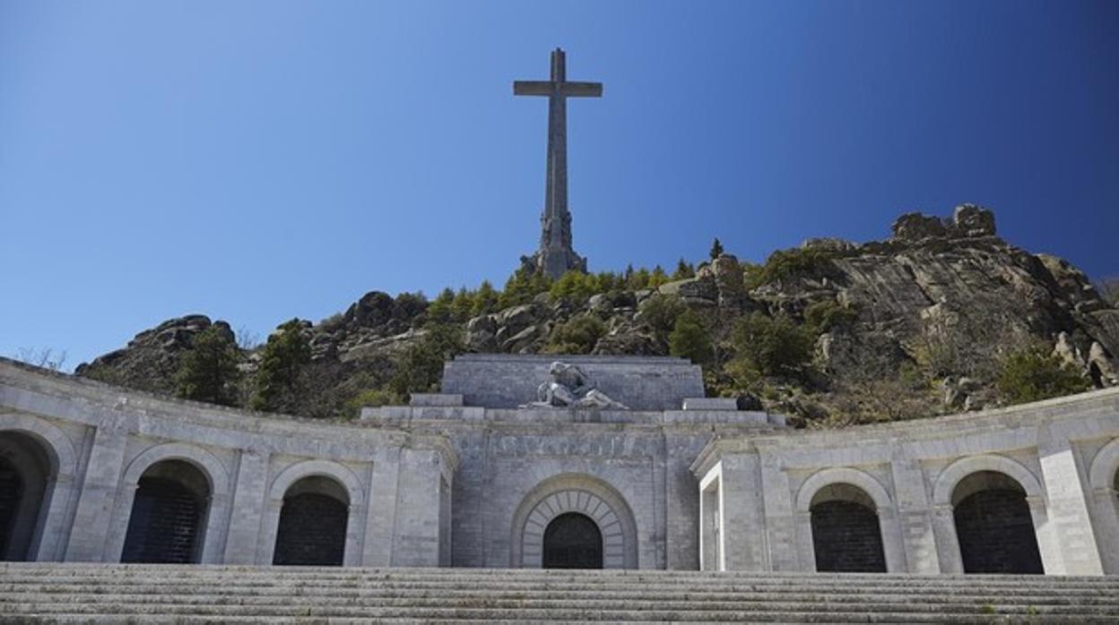 Panorámica de la basílica del Valle de los Caídos