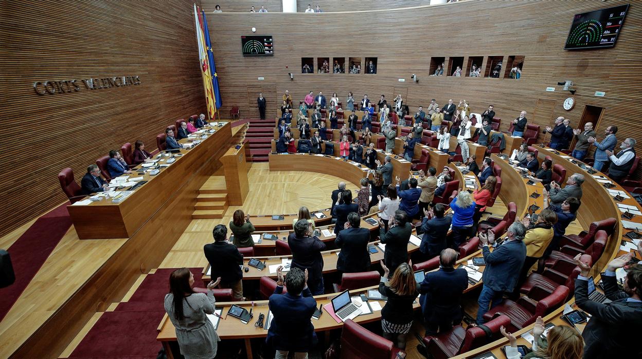 Imagen del pleno de las Cortes Valencianas celebrado este jueves