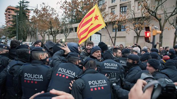 Los Mossos reconocen que el juicio les afecta: «Estamos rotos»