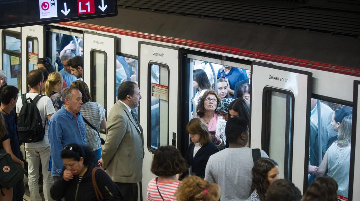 Metro de Barcelona durante una huelga