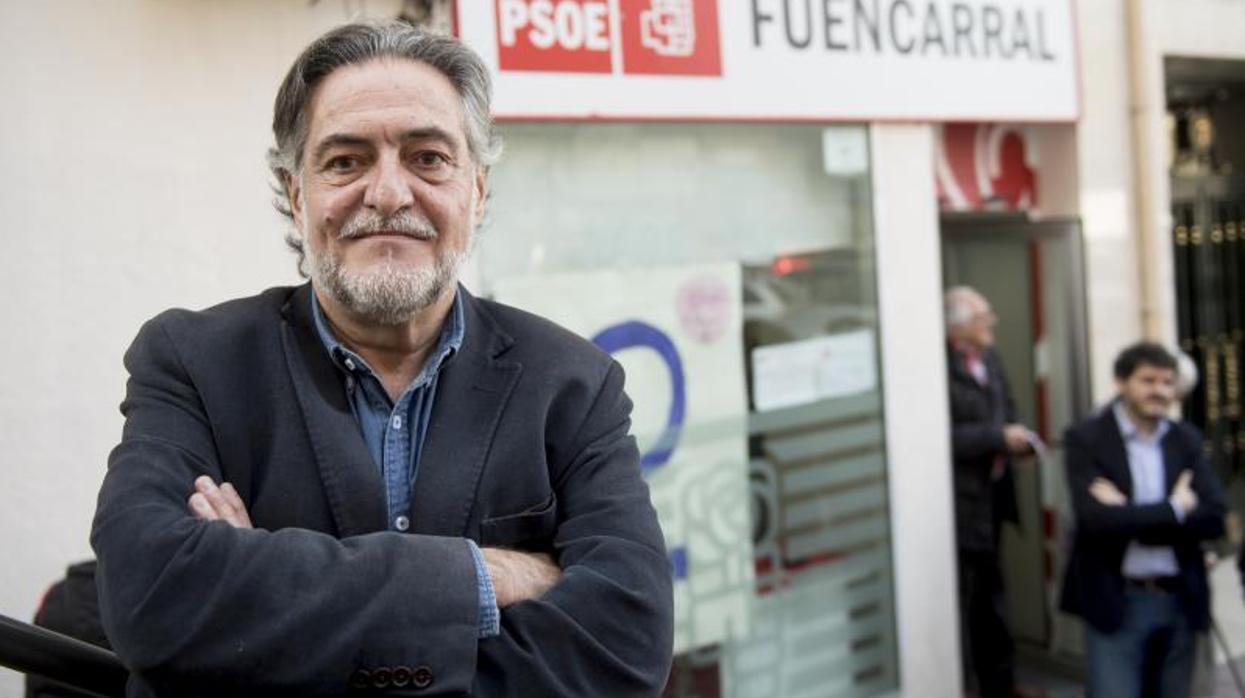 El recién nombrado candidato del PSOE a la alcaldía, Pepu Hernández, esta mañana en la agrupación de Fuencarral