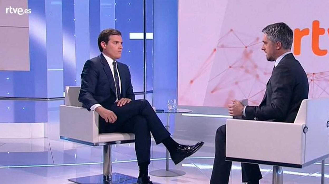 Albert Rivera: «Sánchez no es constitucionalista, es un relativista que todo le vale»