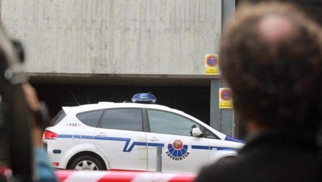 Apuñalan a un hombre en Bilbao y lo abandonan en la calle tras desplazarlo varios kilómetros en coche