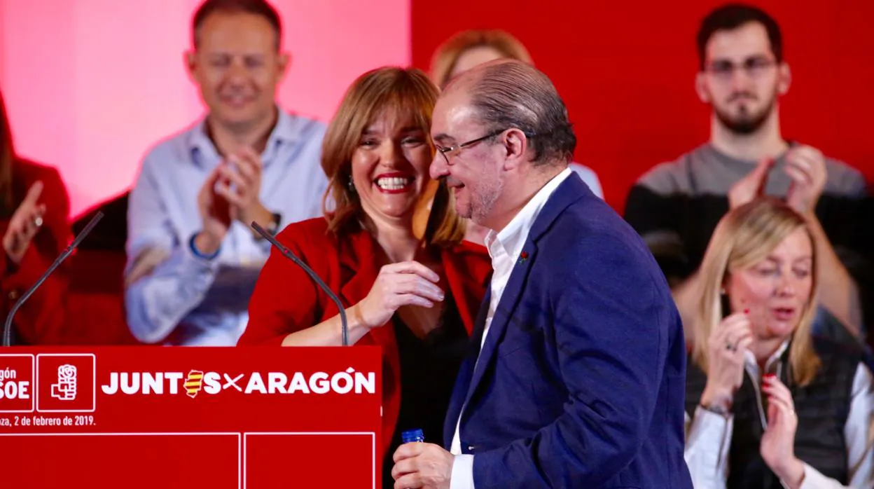 Javier Lambán, junto a la candidata del PSOE a la Alcaldía de Zaragoza, Pilar Alegría