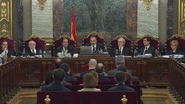 «El tal Toni», un cortafuegos sin rostro al servicio del Gobierno catalán