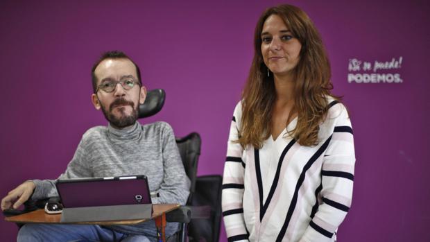 Podemos vuelve a perderse en el laberinto catalán