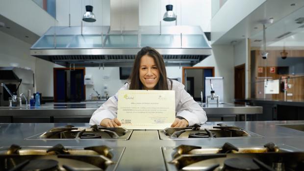 Laura Estrada: «La nutrición debería estudiarse desde los colegios»