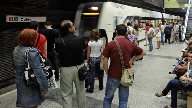 Más de 1,8 millones de personas cogieron el metro en el servicio ininterrumpido de Fallas