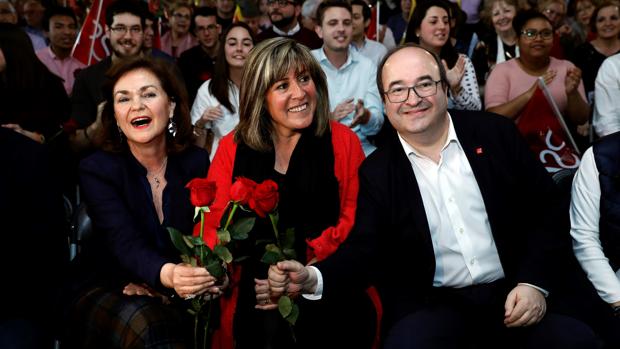 Iceta no le ve «la gracia» al movimiento de los lazos y pancartas en la Generalitat