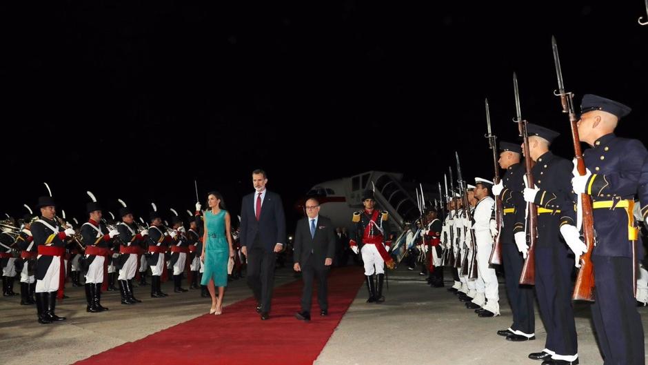 Los contratiempos en la llegada de los Reyes a Argentina