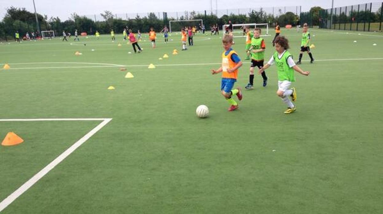 Expulsan en Canarias del fútbol a un niño dos años por violento