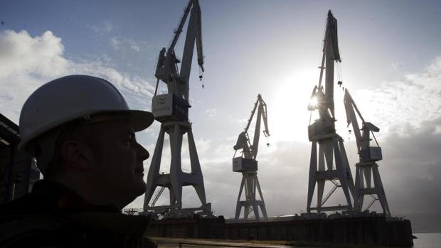 El Gobierno firma las fragatas de Navantia a 30 días de las elecciones