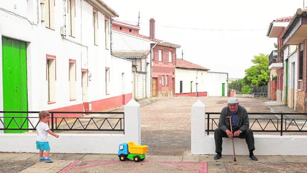 La mitad de la población de los pequeños pueblos de España está en Castilla y León