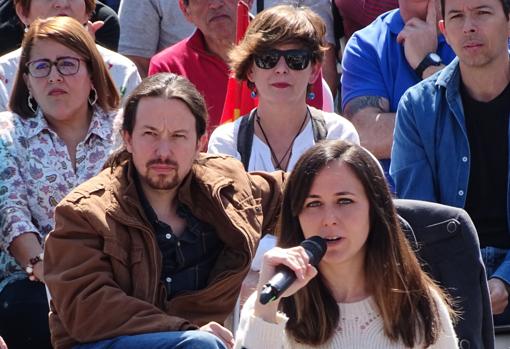 Pablo Iglesias recupera el discurso más populista para atacar a la banca y al Gobierno del PP