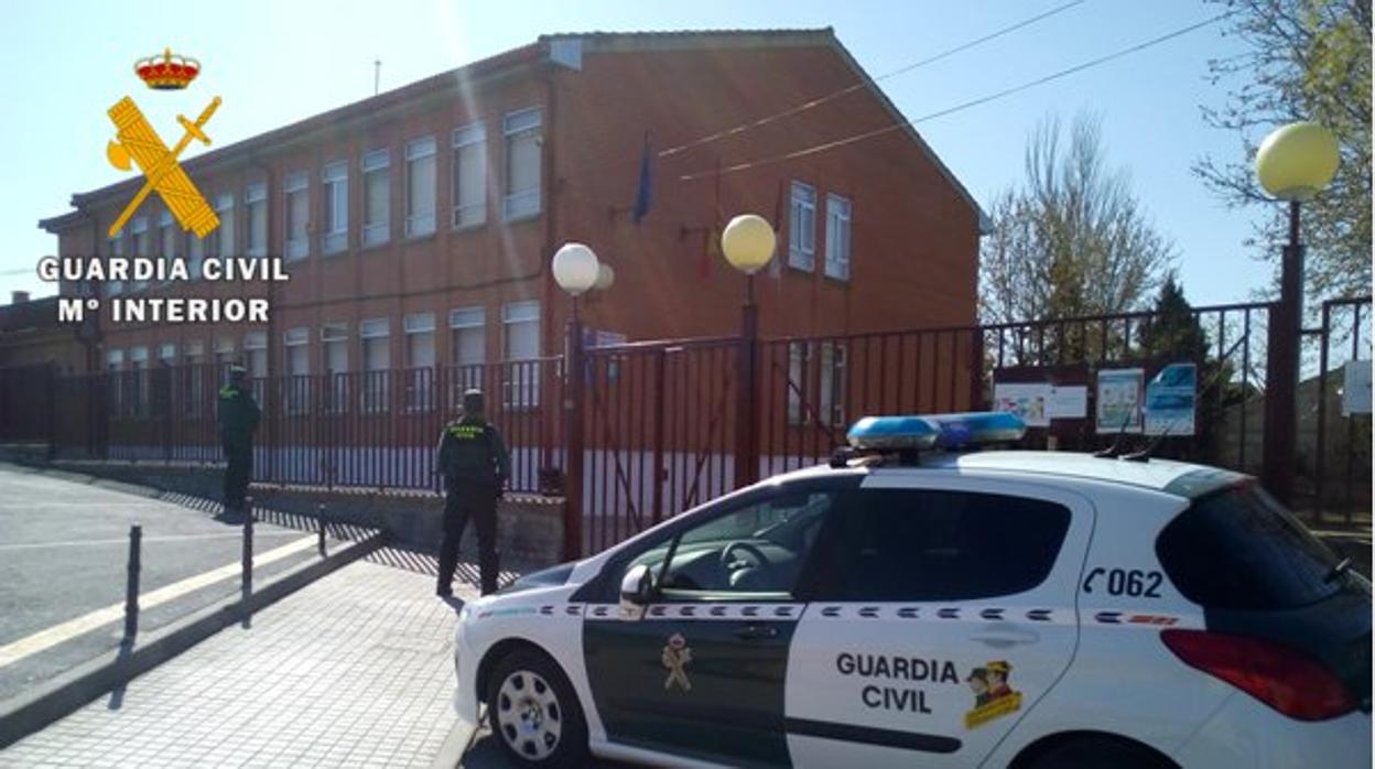 En el colegio de Argés los detenidos robaron 38 ordenadores