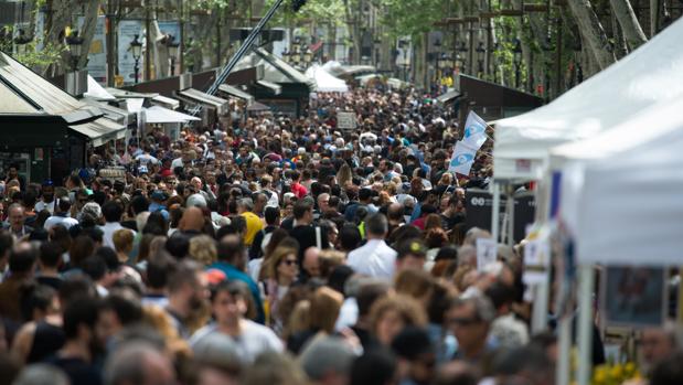 Los libreros esperan facturar hasta un 2% más en Sant Jordi