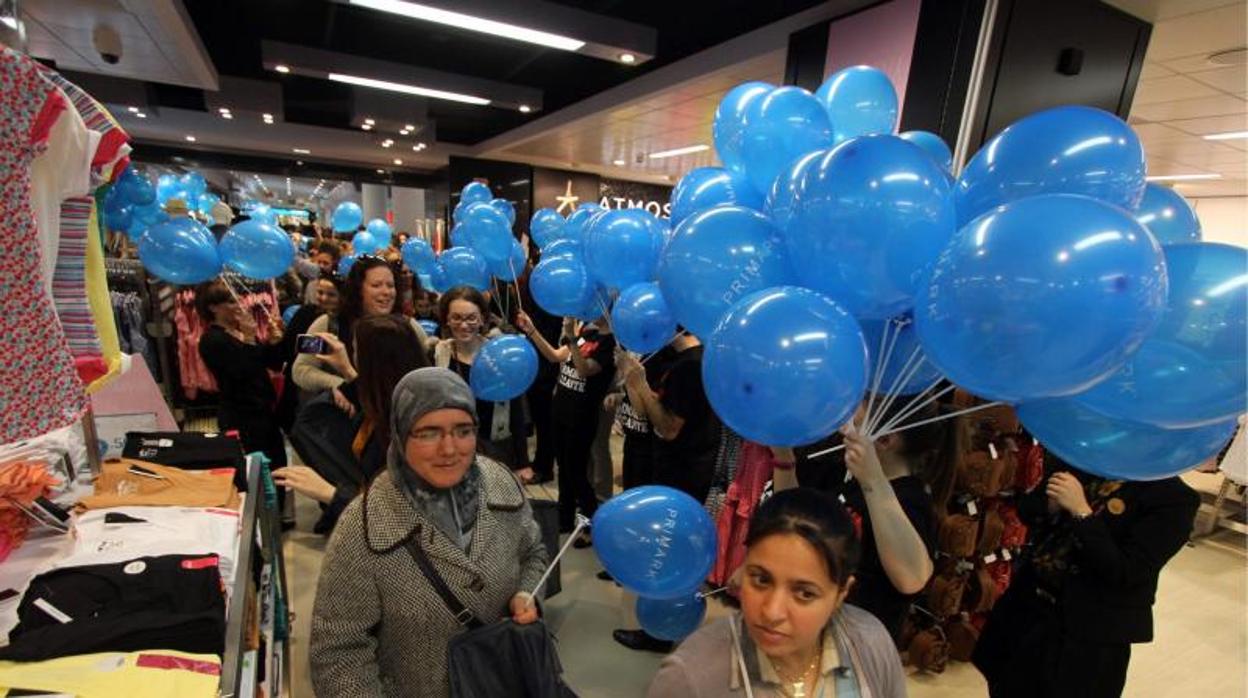 Clientas en una apertura de Primark en la Comunidad Valenciana