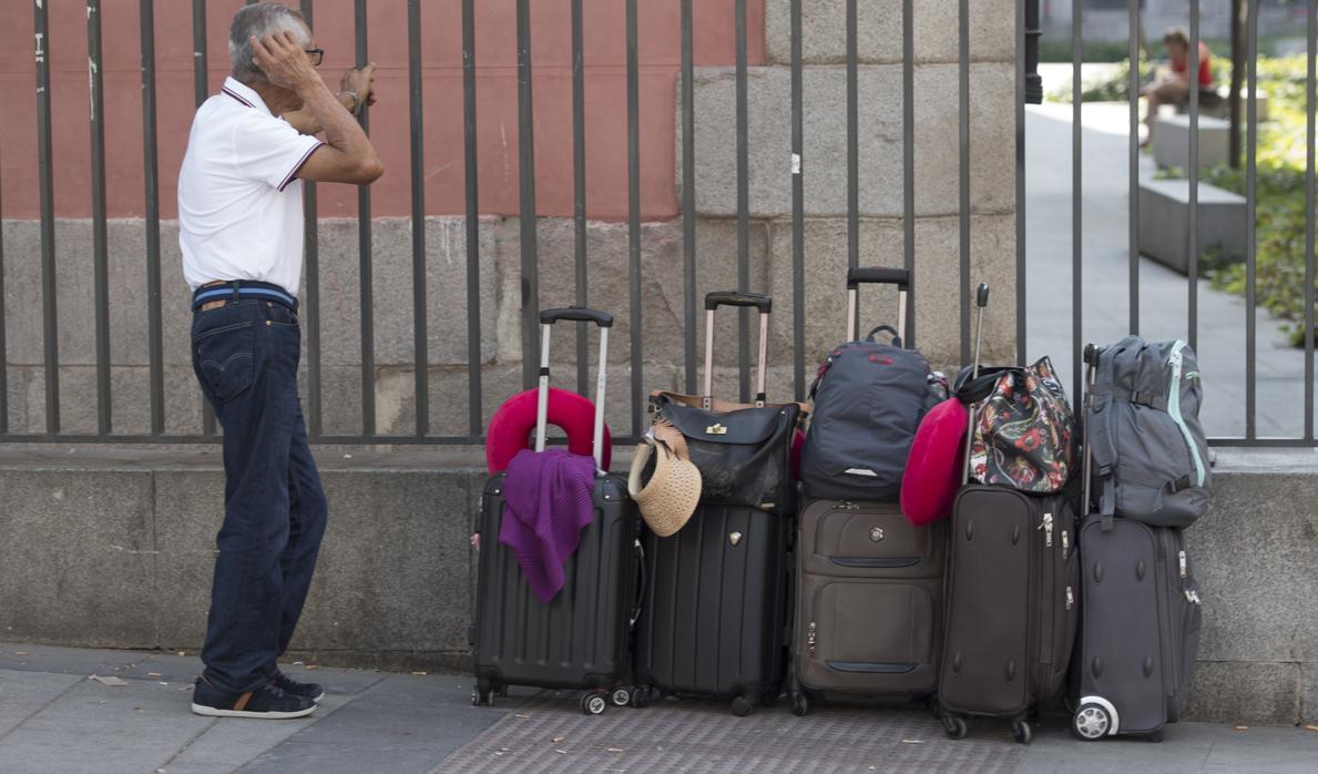 Hasta 6.700 euros para un «pasaporte de vuelta» para cada emigrante de Castilla y León