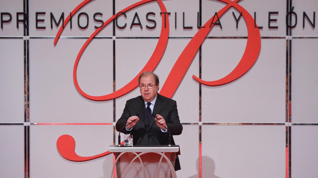 Herrera, durante su intervención en la entrega de los Premios Castilla y León