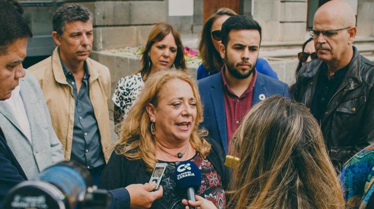 Ciudadanos anuncia que matará el plan Metroguagua en Canarias