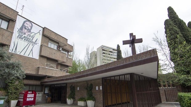 Cristo Resucitado: las bodas de oro de una parroquia