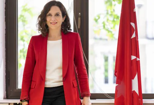 Isabel Díaz Ayuso: «Madrid tiene que seguir siendo el contrapeso al socialismo, su aldea gala»