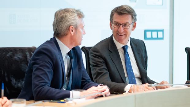 Feijóo endurece sus críticas a Vox: «La mayoría de sus votantes prefiere estar en el PP a ir con Falange»