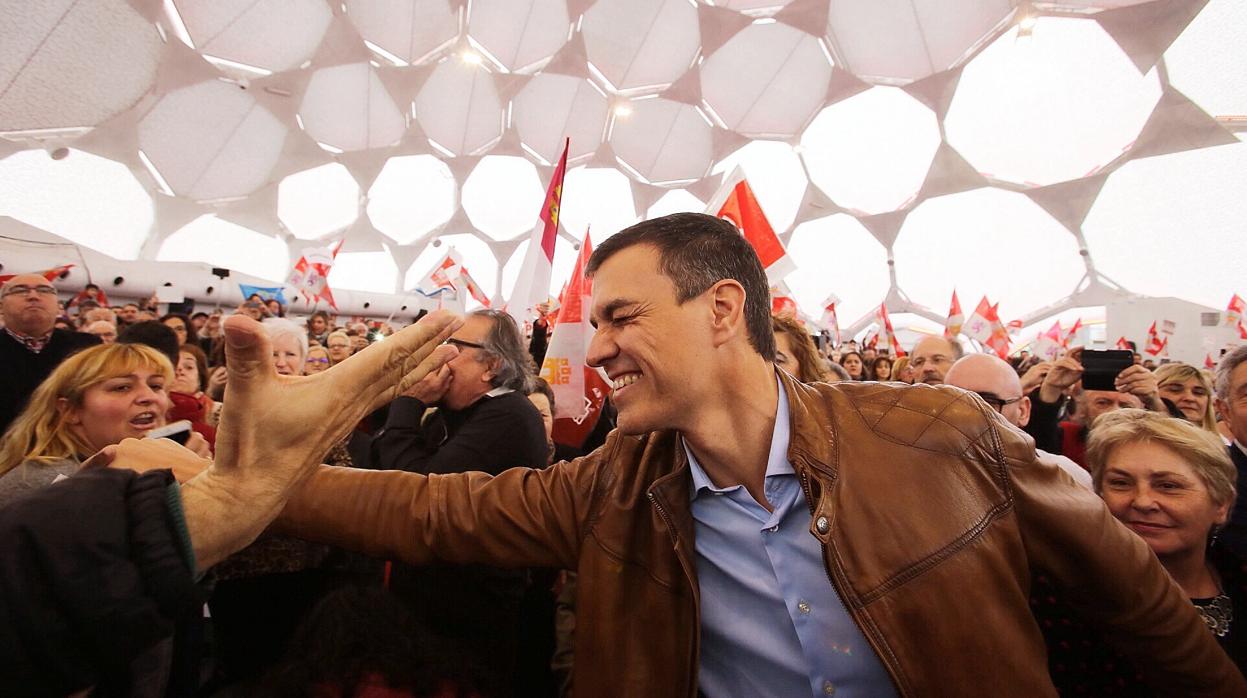 Pedro Sánchez eligió ya la Cúpula del Milenio de Valladolid para iniciar su vuelta al ruedo político de cara a las Primarias
