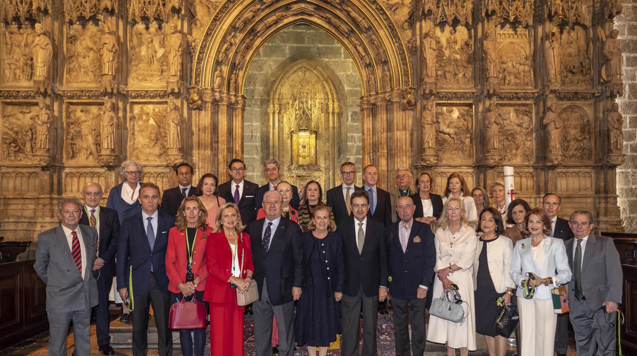 Imagen de la visita a la capilla del Santo Cáliz