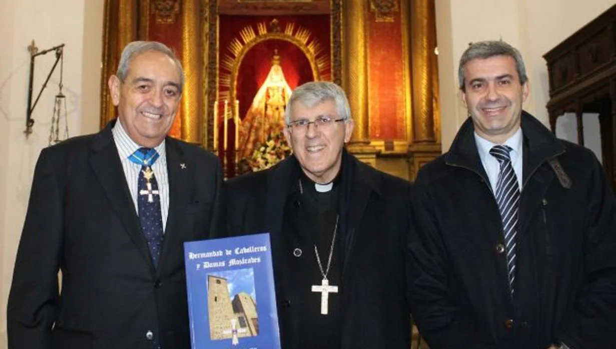 Felipe Jurado, junto a Braulio Rodríguez y Álvaro Gutiérrez