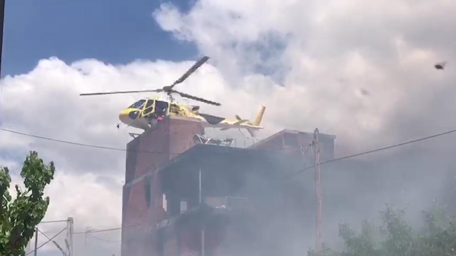 Tres personas gravemente heridas en un impresionante incendio en una casa «okupada» en Ibiza