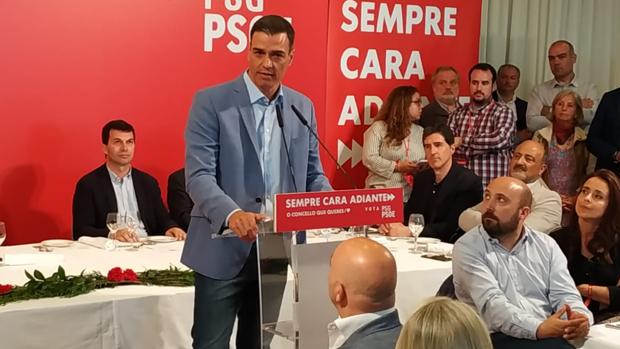 Sánchez esgrime el «proyecto nacional» del PSOE frente a los de «superviencia» de Casado y Rivera