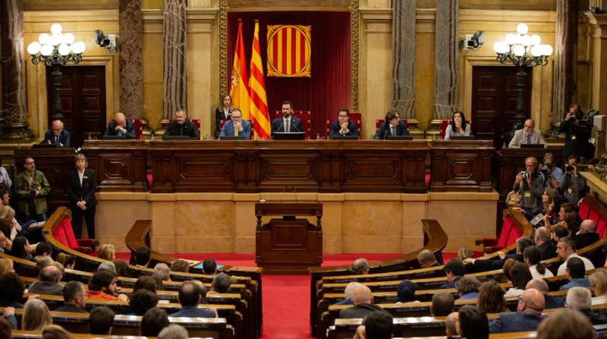 El Pleno celebrado ayer en el Parlamento de Cataluña