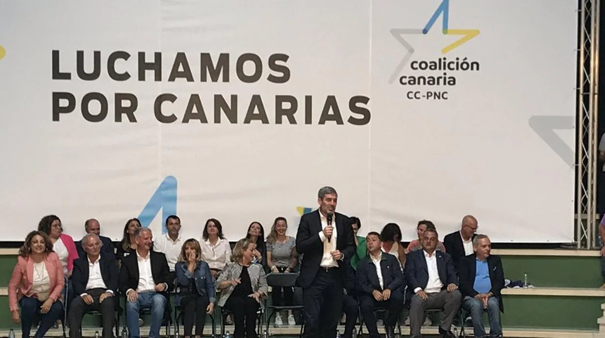 Coalición Canaria: «Nosotros o Podemos con el PSOE»