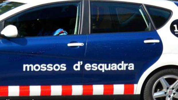 Los Mossos detienen a tres jóvenes que planificaban un asesinato en Barcelona