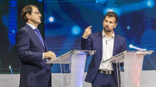 PP y Cs exigen una EBAU única y el PSOE evita pronunciarse