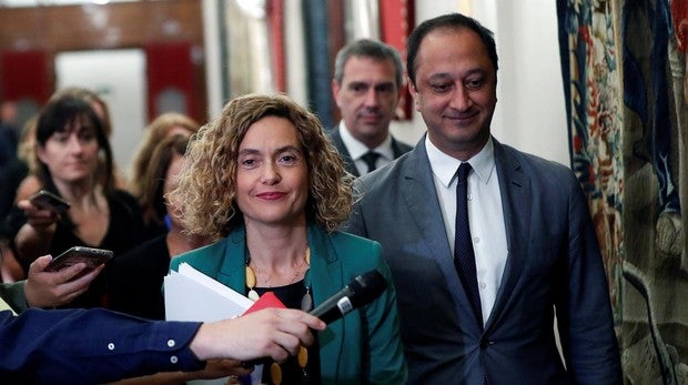 Los letrados acuden a la ley procesal penal y no al reglamento del Congreso para suspender a los presos