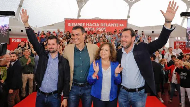 Sánchez pide votar al PSOE para tener «aliados» en la Junta y en los ayuntamientos