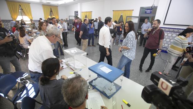 La participación en las municipales cae casi diez puntos respecto a las generales del 28-A