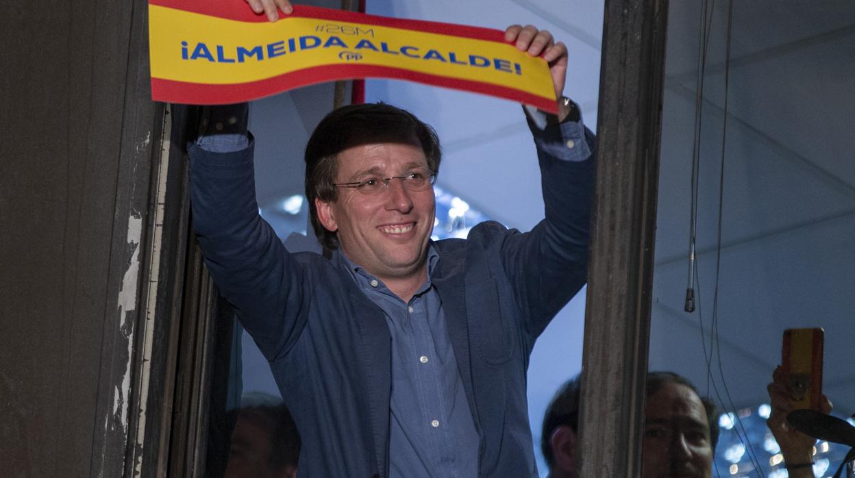 El candidato del PP a la alcaldía de Madrid, José Luis Martínez-Almeida, en Génova