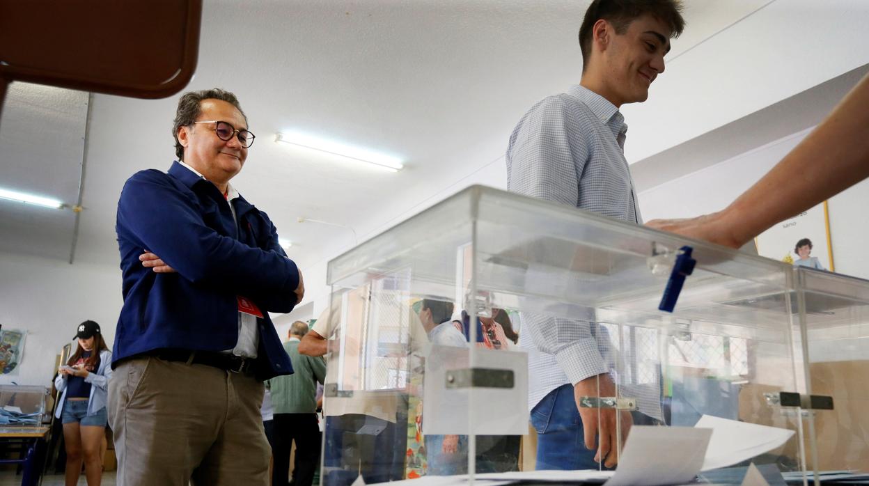 Paco Sanguino, en la jornada electoral del 26M en Alicante