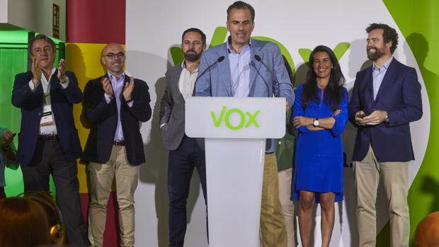 Vox irrumpe con fuerza y será decisivo para gobernar Madrid