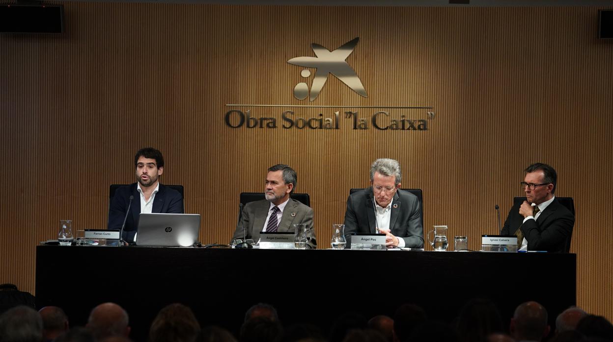 De izquierda a derecha: Ferrán Curtó, Ángel Castiñeira, Àngel Pes e Ignasi Calvera en la presentación