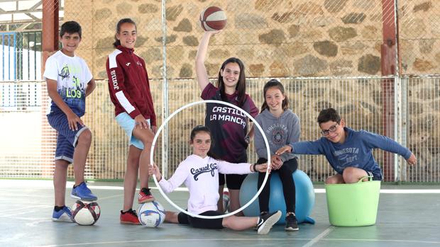 Deportistas al salir de clase