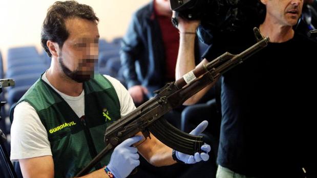 La Guardia Civil se incauta de 84 armas de fuego, algunas de ellas consideradas de guerra