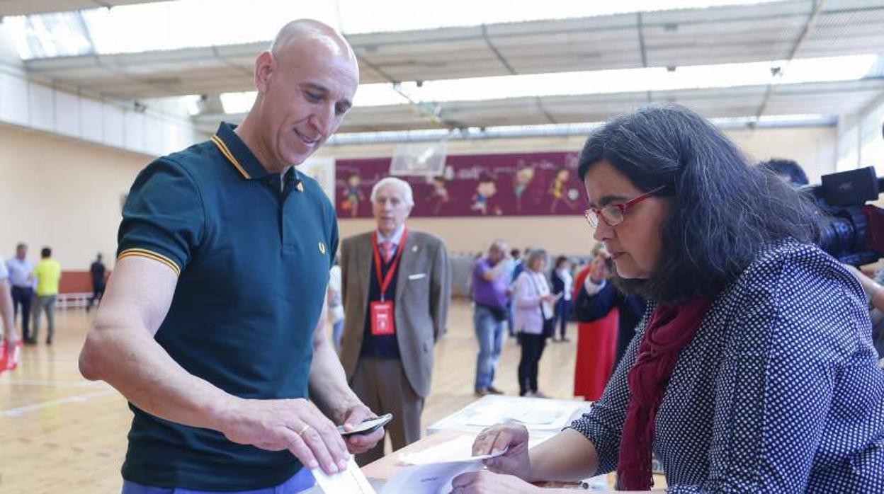 José Antonio Díez, candidato del PSOE a la alcaldía de León