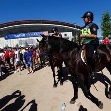 Dispositivo policial en los alrededores del Wanda Metropolitano